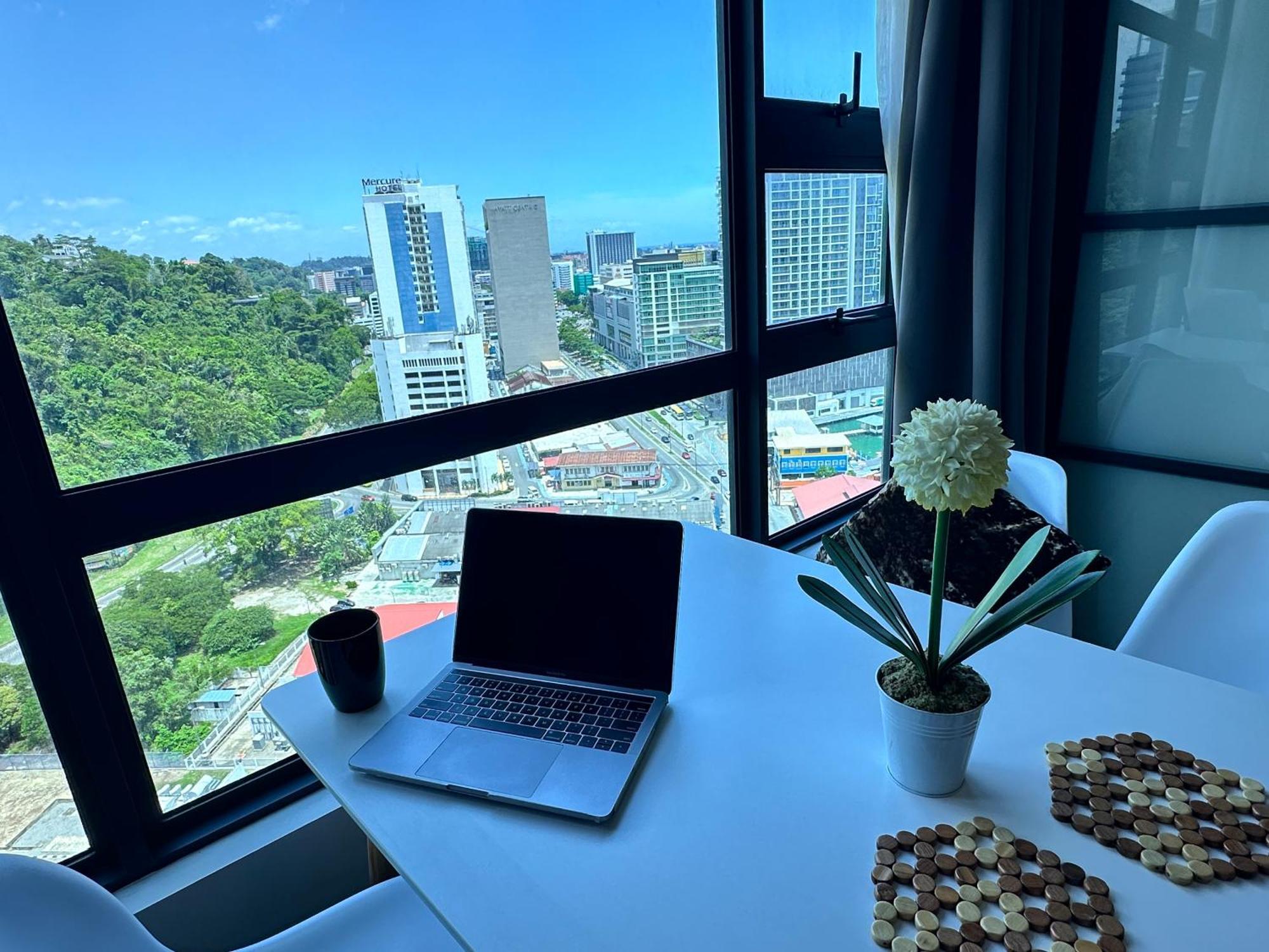 Jq1 Sea & Pool Or City View Wifi I Washing Machine For Some Units I Cuckoo Water Jesselton Quay By R2 Kota Kinabalu Exteriör bild