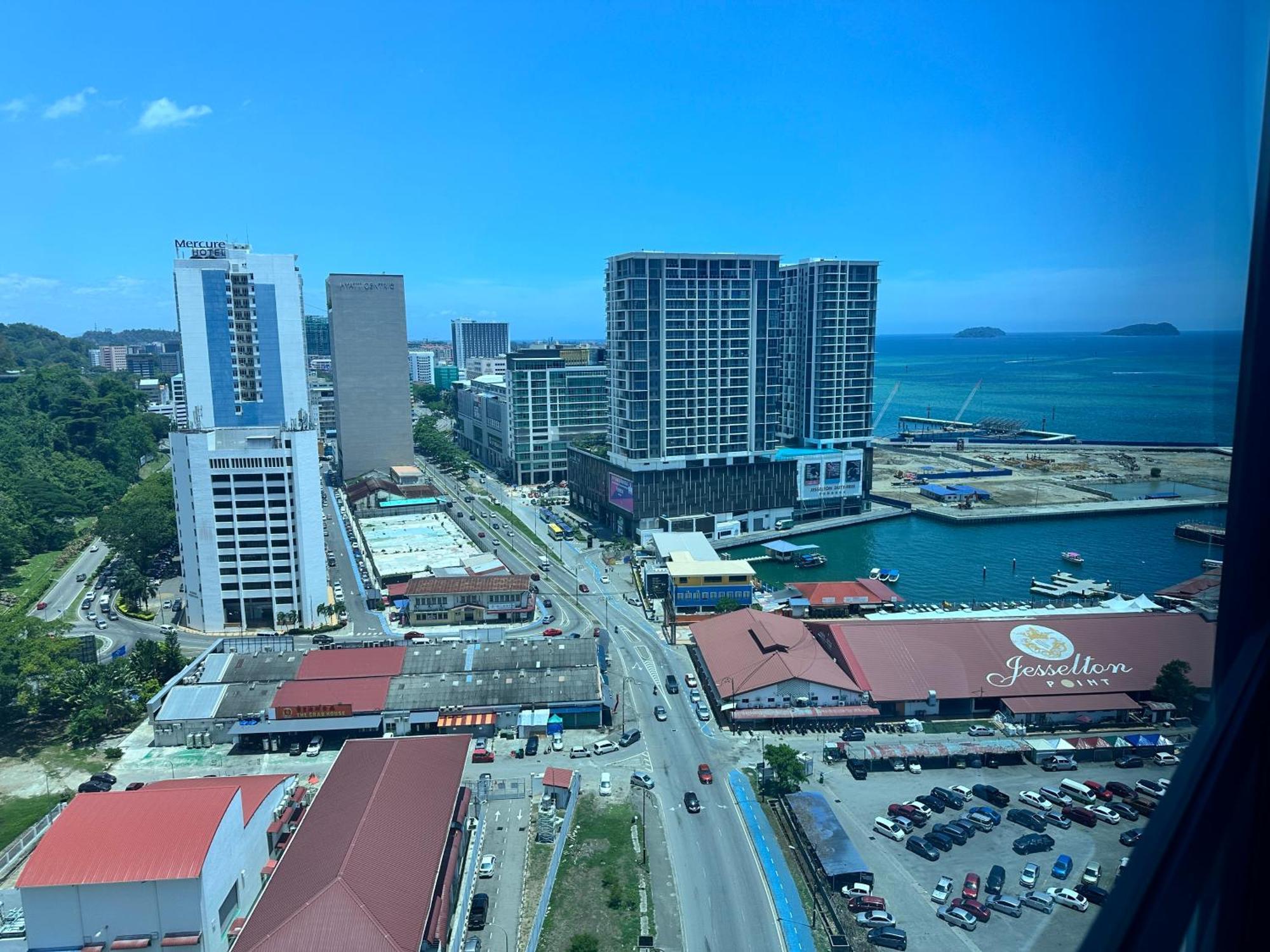 Jq1 Sea & Pool Or City View Wifi I Washing Machine For Some Units I Cuckoo Water Jesselton Quay By R2 Kota Kinabalu Exteriör bild